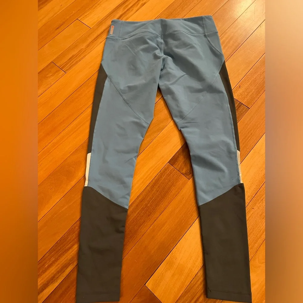 Size large Zella leggings - Picture 2 of 3